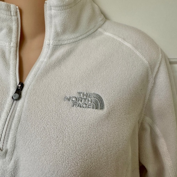 The North Face white Quarter-Zip fleece, size S - Picture 4 of 5